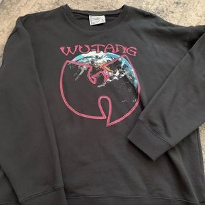 Old navy WUTANG sweatshirt